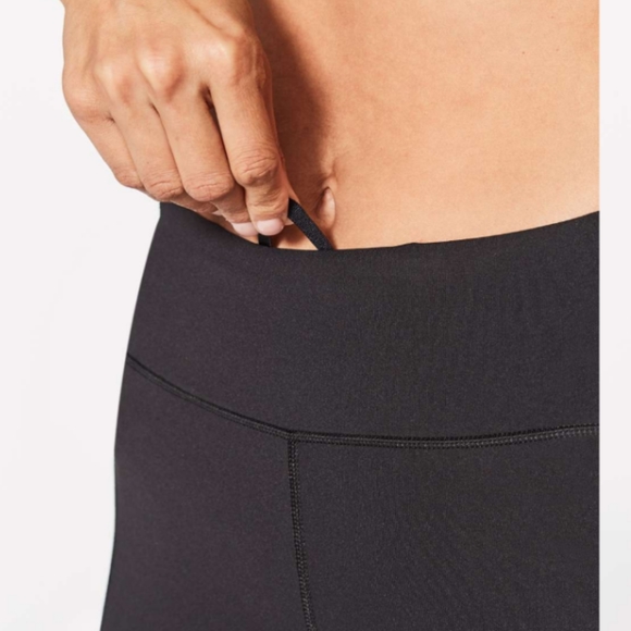 Lululemon Speed up crop size 4 - Picture 4 of 9